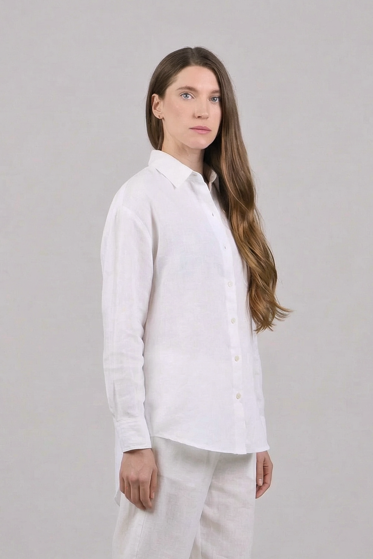 Льняная свободная рубашка