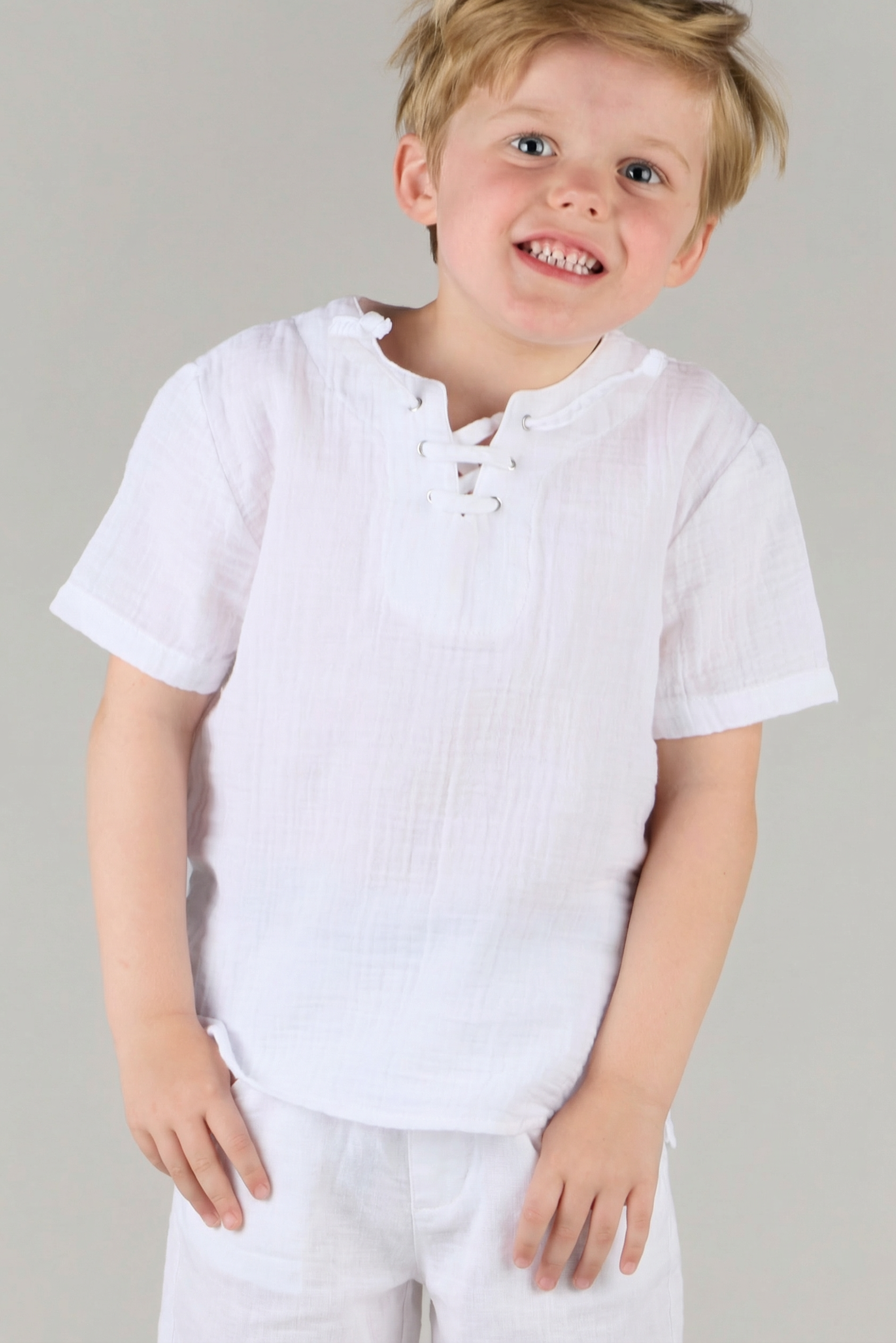 LACED UP CREW NECK T-SHIRT