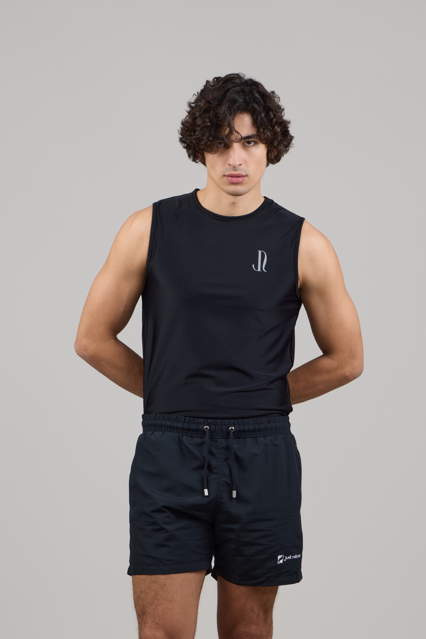 SLEEVELESS RASHGUARD