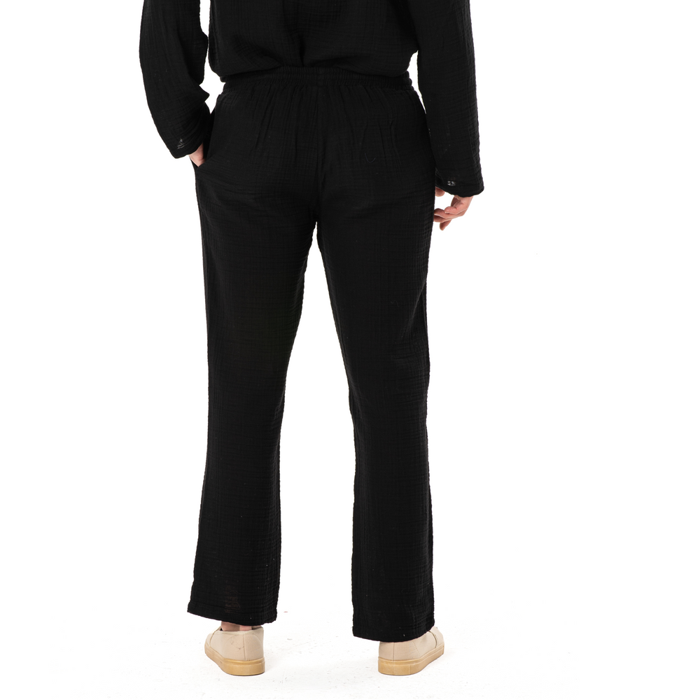 
                      
                        DOUBLE COTTON TROUSERS-BLACK
                      
                    