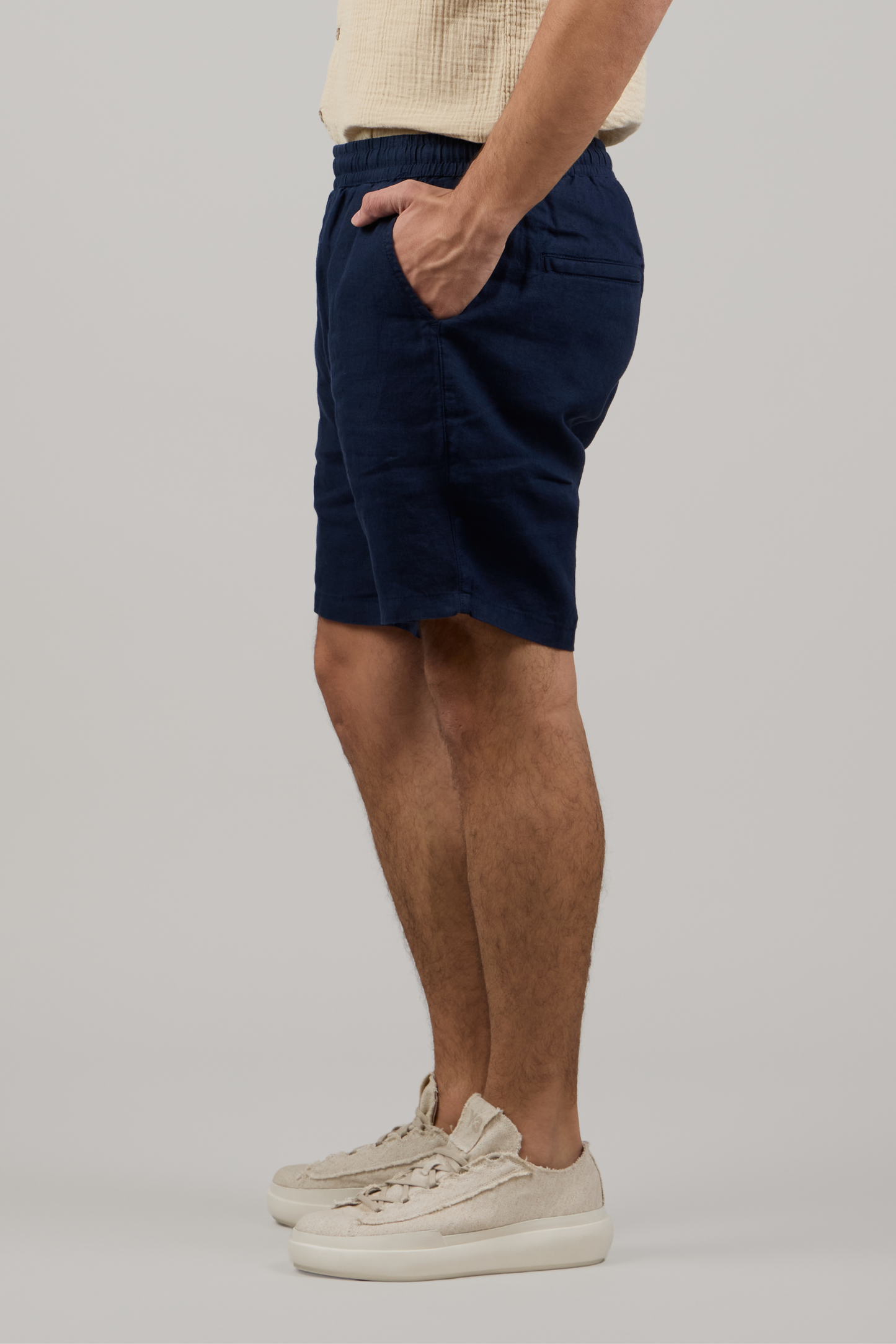 ICONIC LINEN LIGHT SHORTS