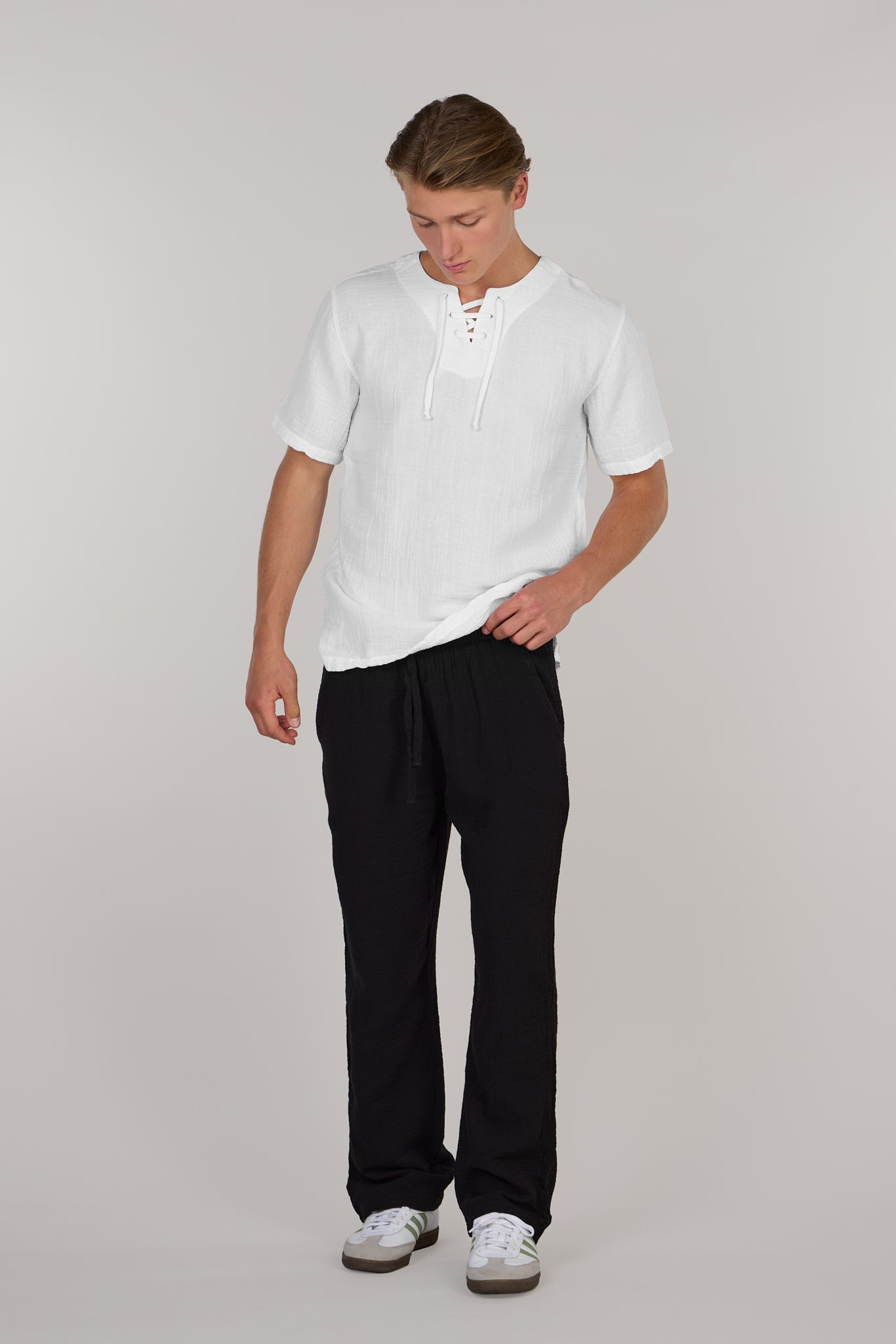 STRING CREW NECK DC-WHITE