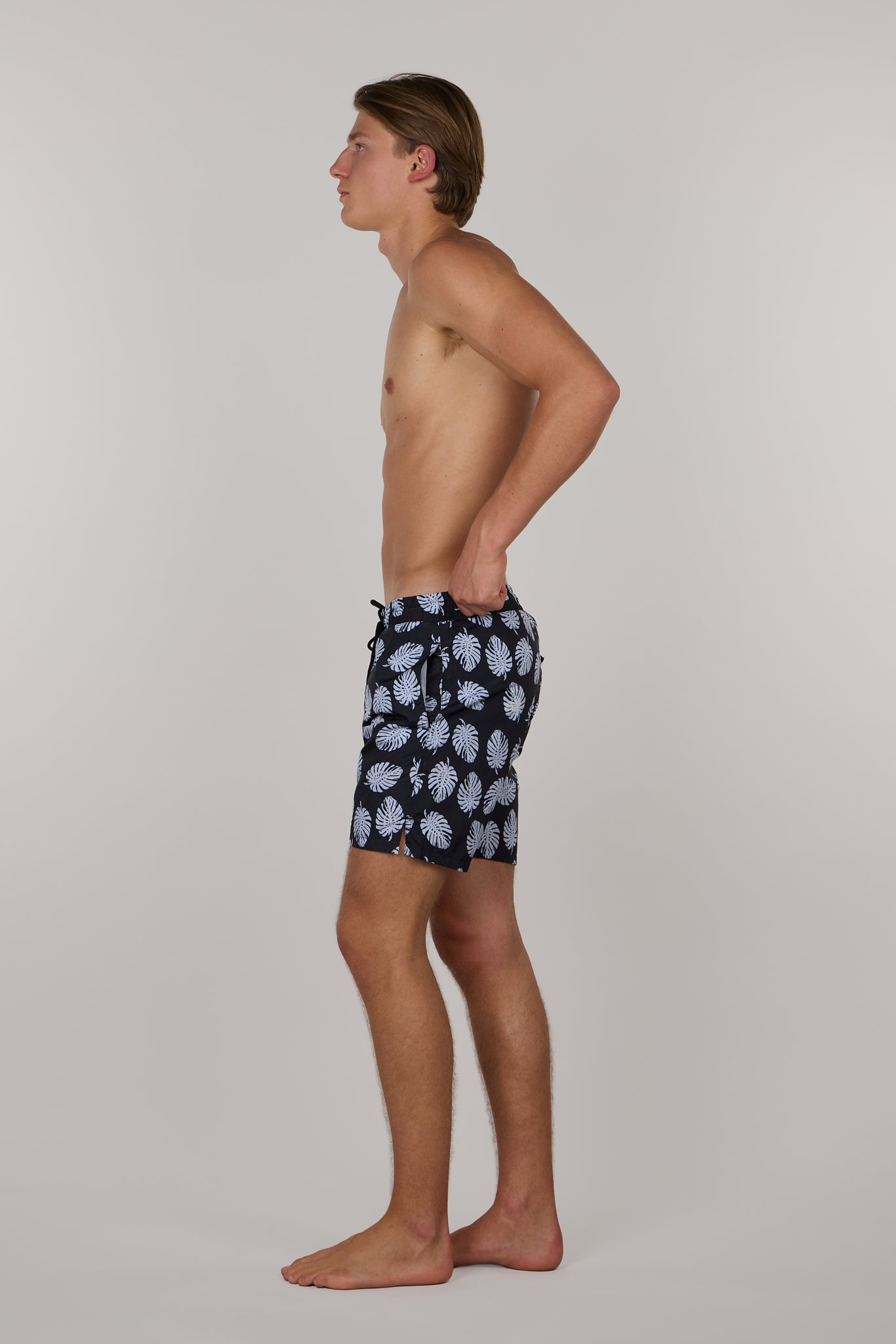 Splendour - Palm Leaves Black - Swim Shorts