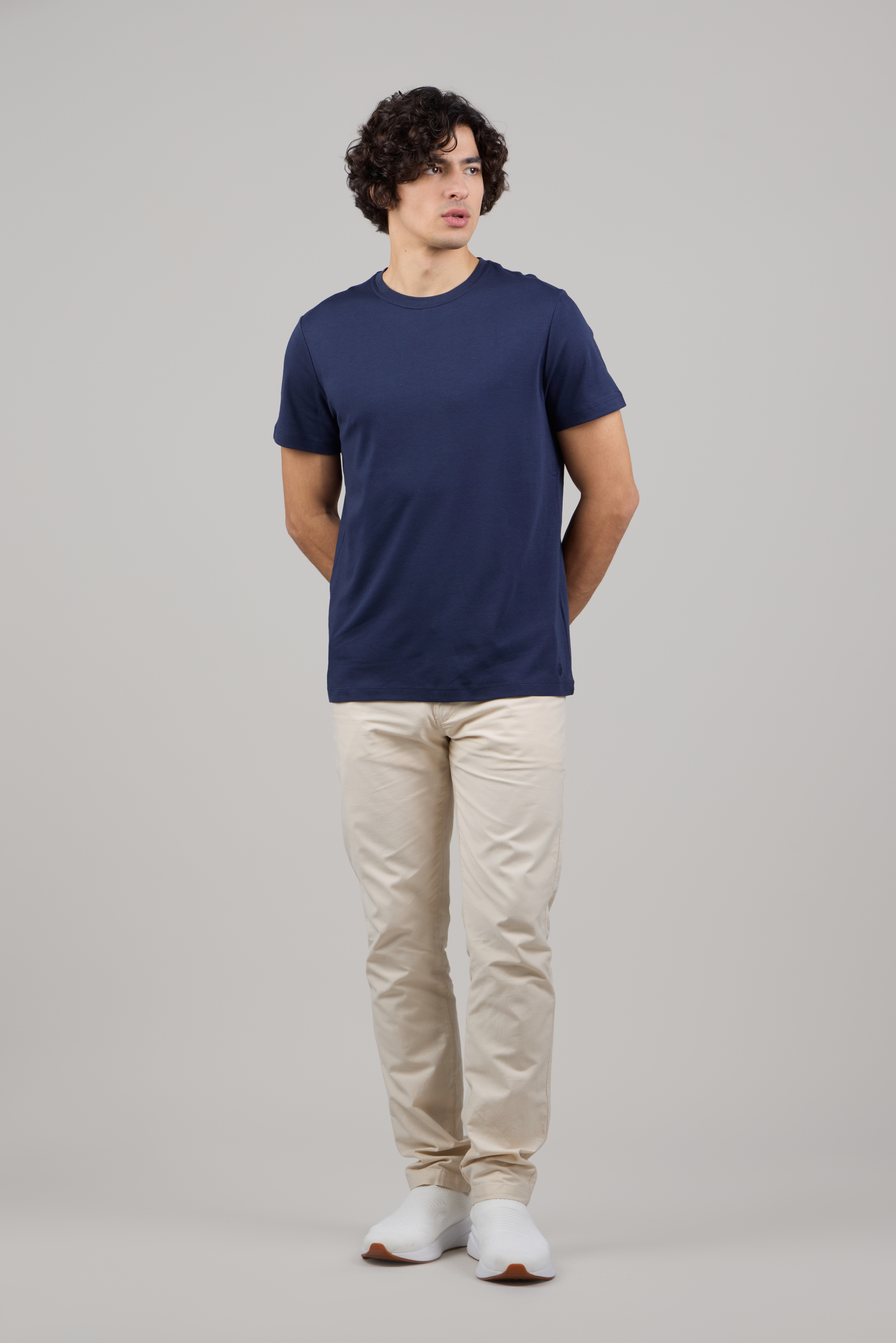 Мягкая хлопковая футболка премиум-класса с круглым вырезом