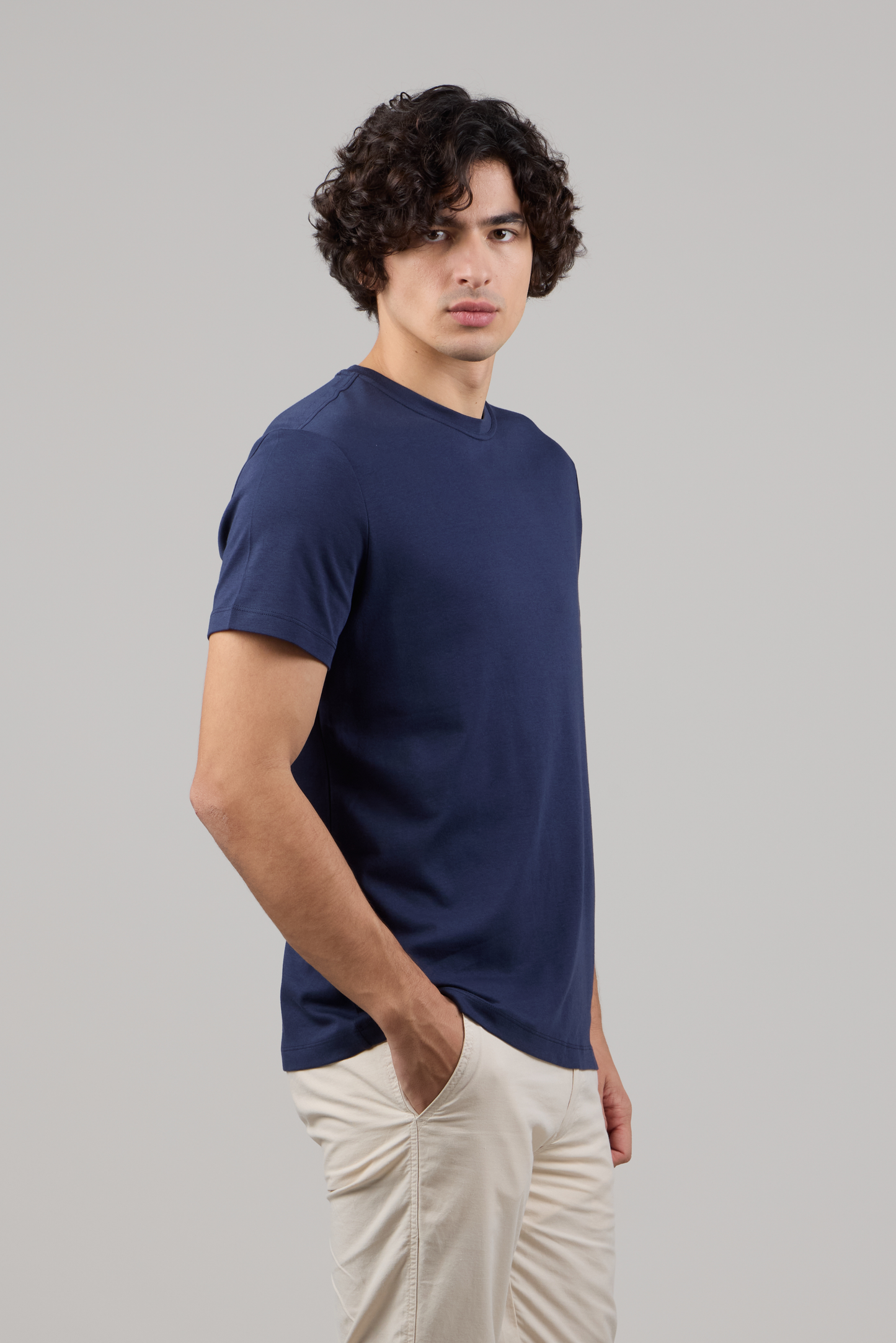 Мягкая хлопковая футболка премиум-класса с круглым вырезом