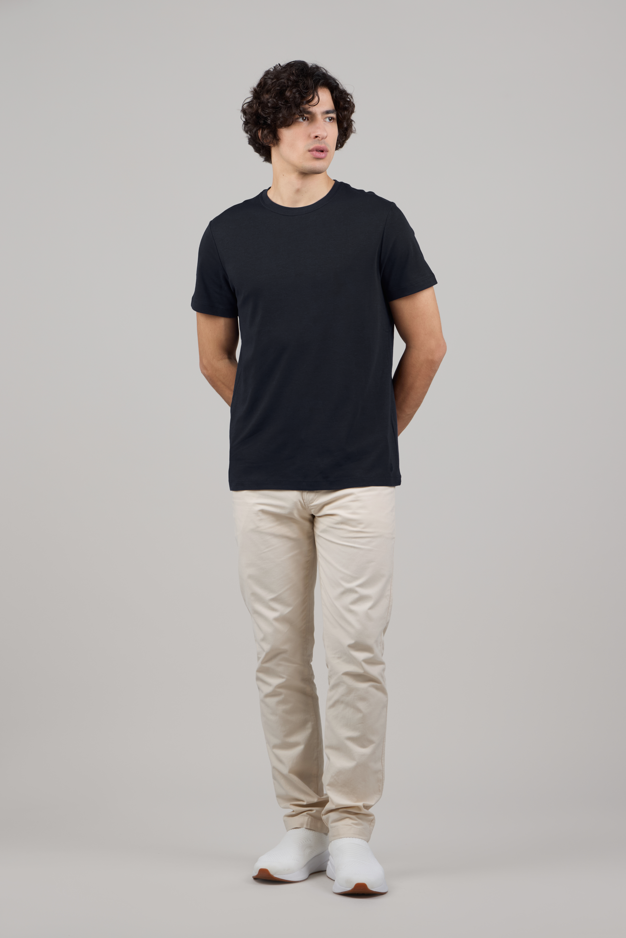 Мягкая хлопковая футболка премиум-класса с круглым вырезом