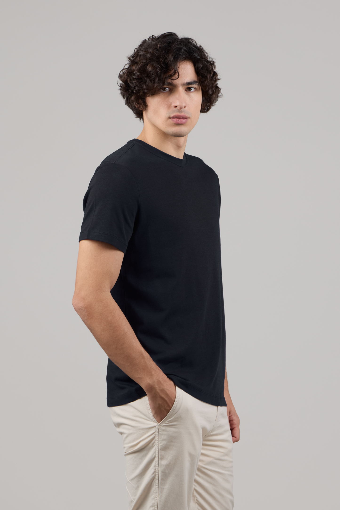 Мягкая хлопковая футболка премиум-класса с круглым вырезом