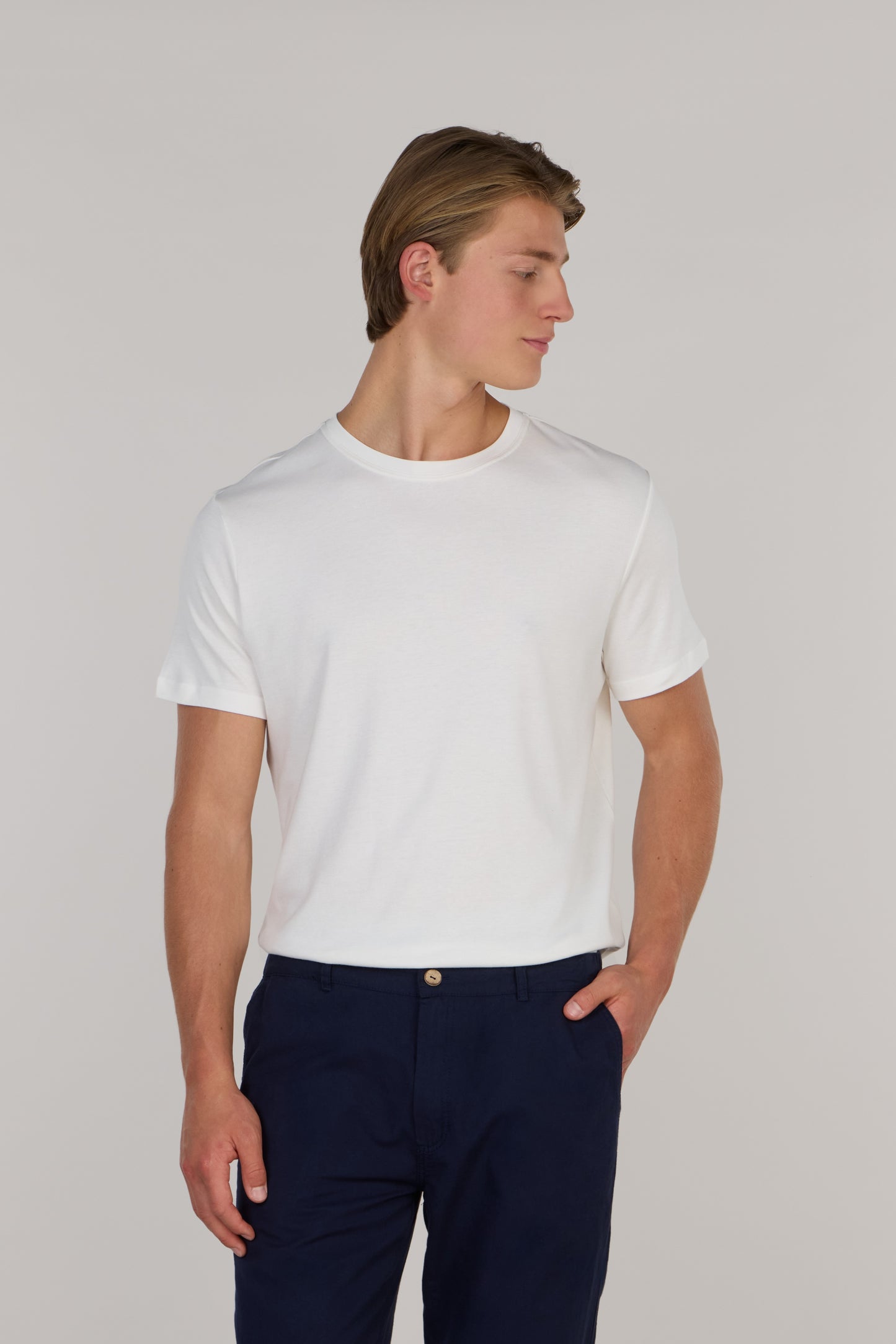 Мягкая хлопковая футболка премиум-класса с круглым вырезом