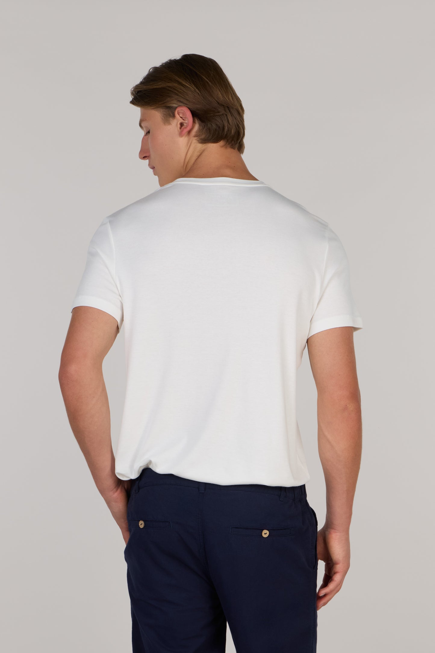 Мягкая хлопковая футболка премиум-класса с круглым вырезом