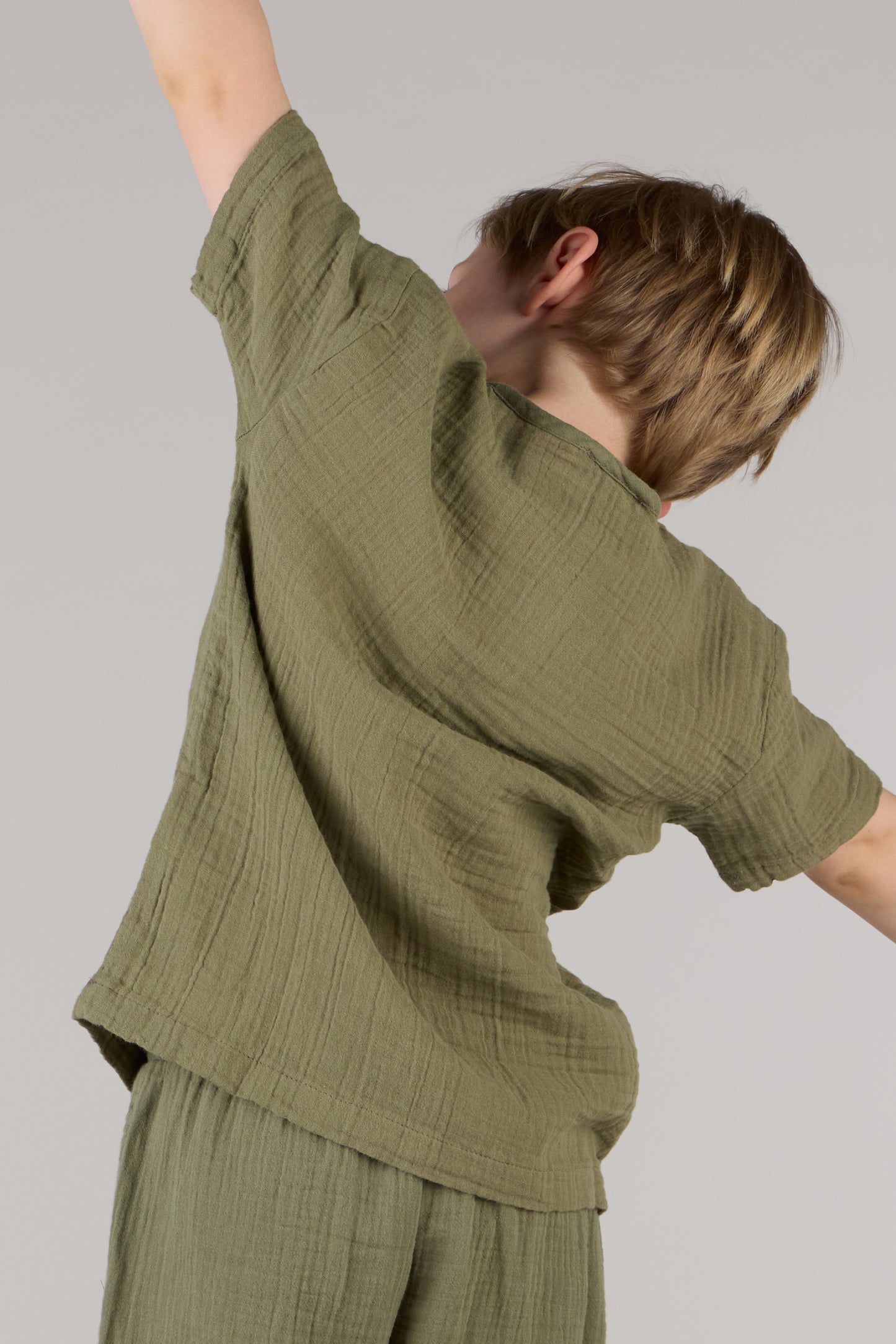 KIDS T-SHIRT DC-OLIVE