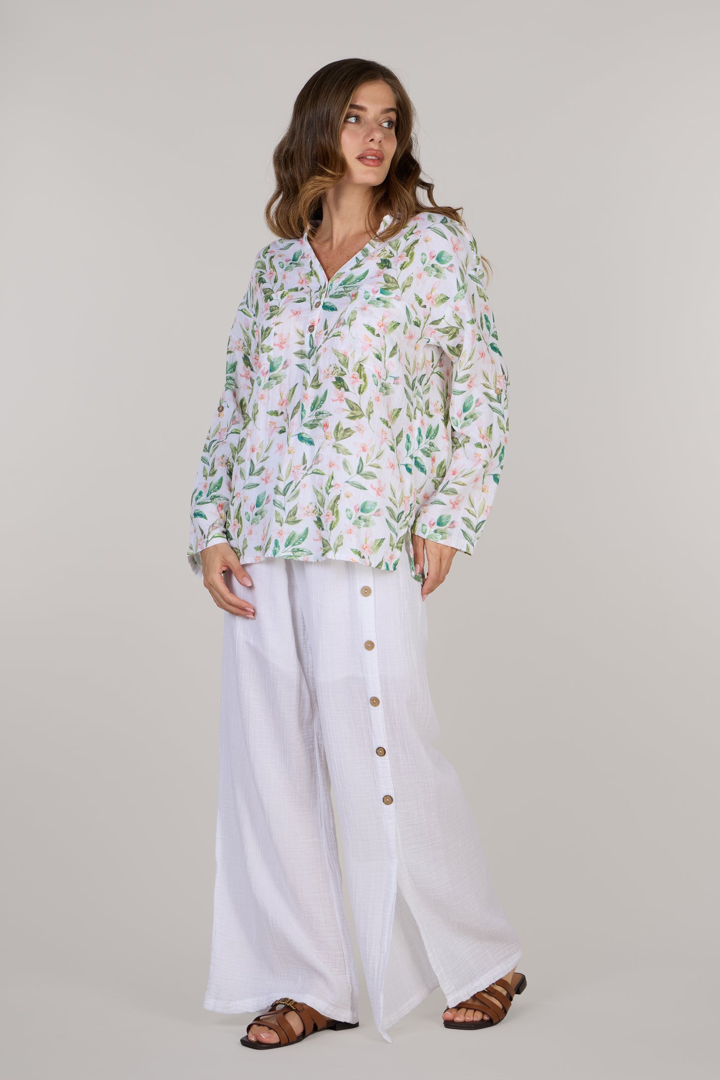 KATTY V-NECK LONG SLEEVE TOP