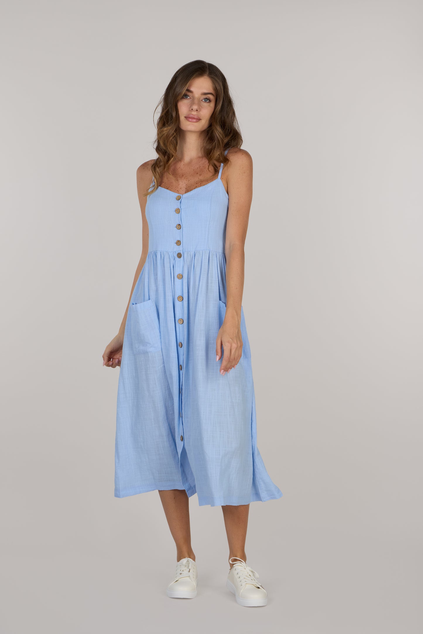 Весеннее платье на пуговицах