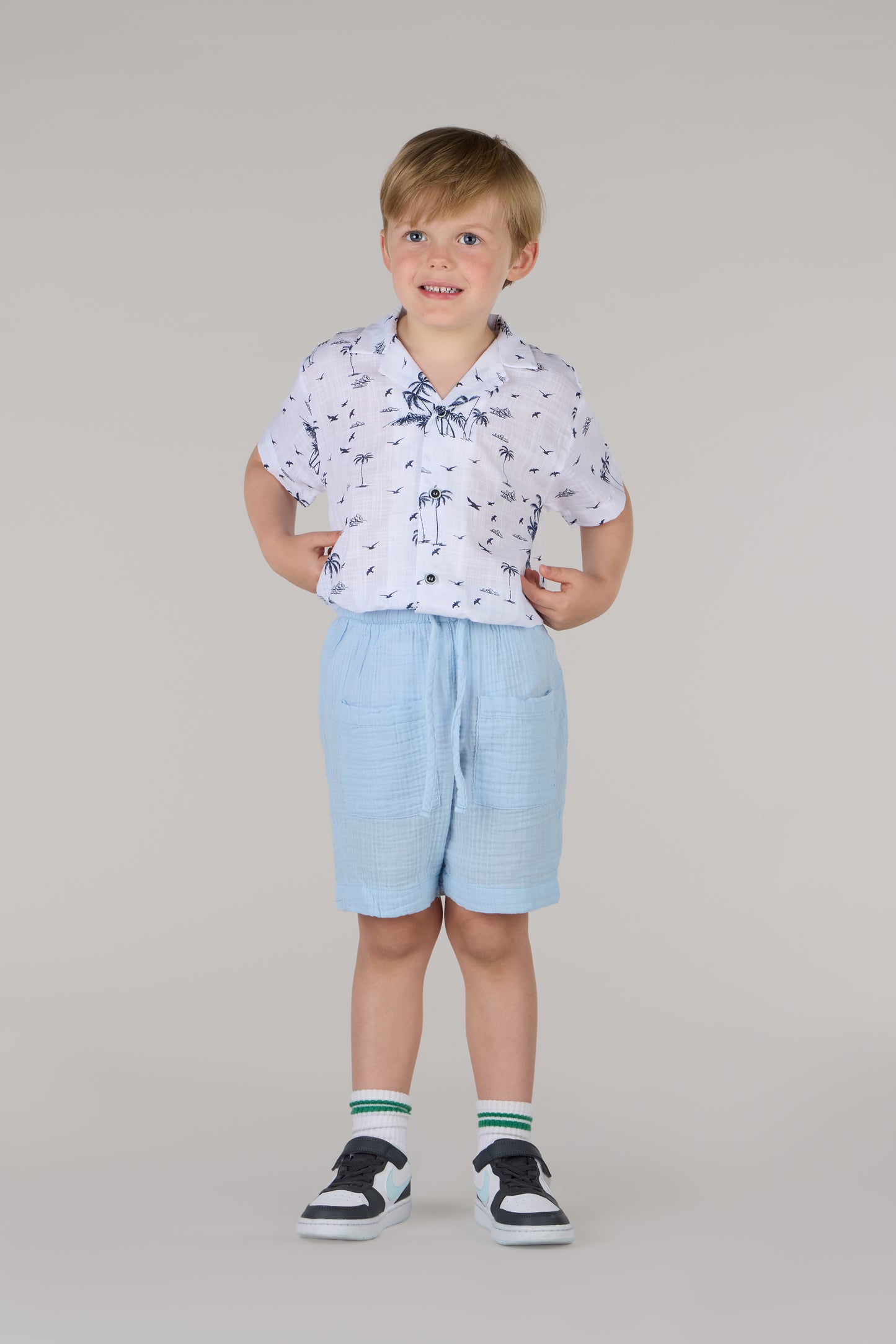 KIDS SHORTS DC-ICE BLUE
