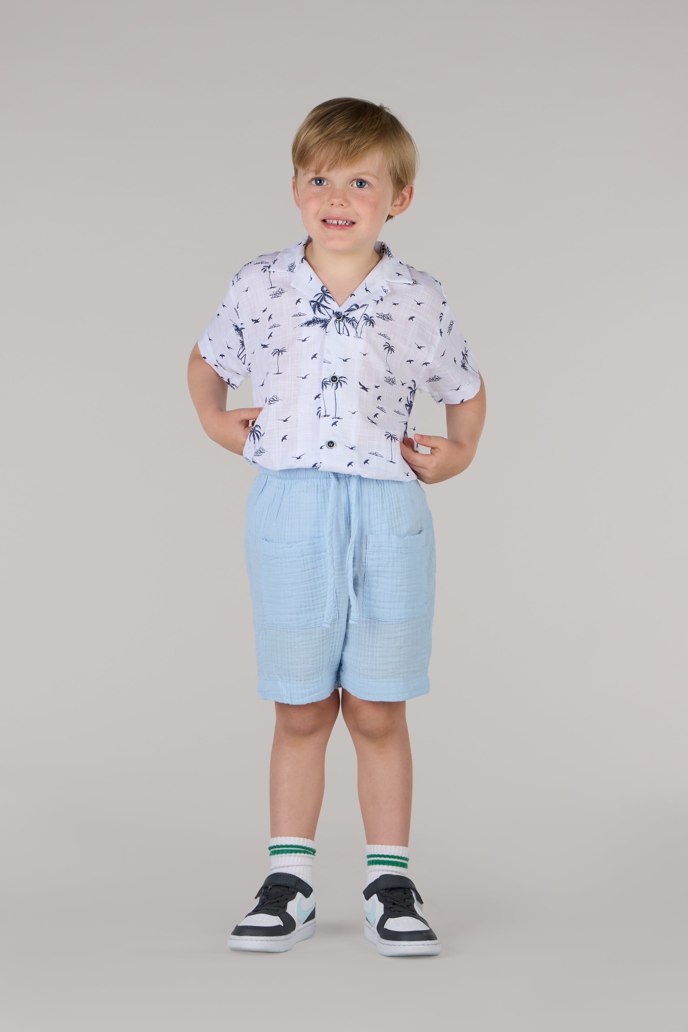 KIDS SHORTS DC-ICE BLUE