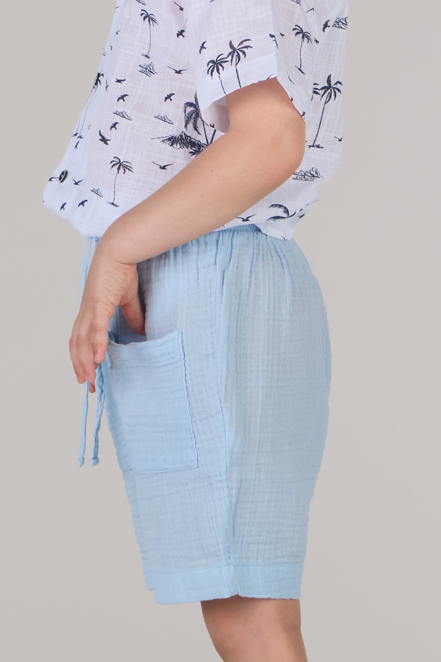 KIDS SHORTS DC-ICE BLUE