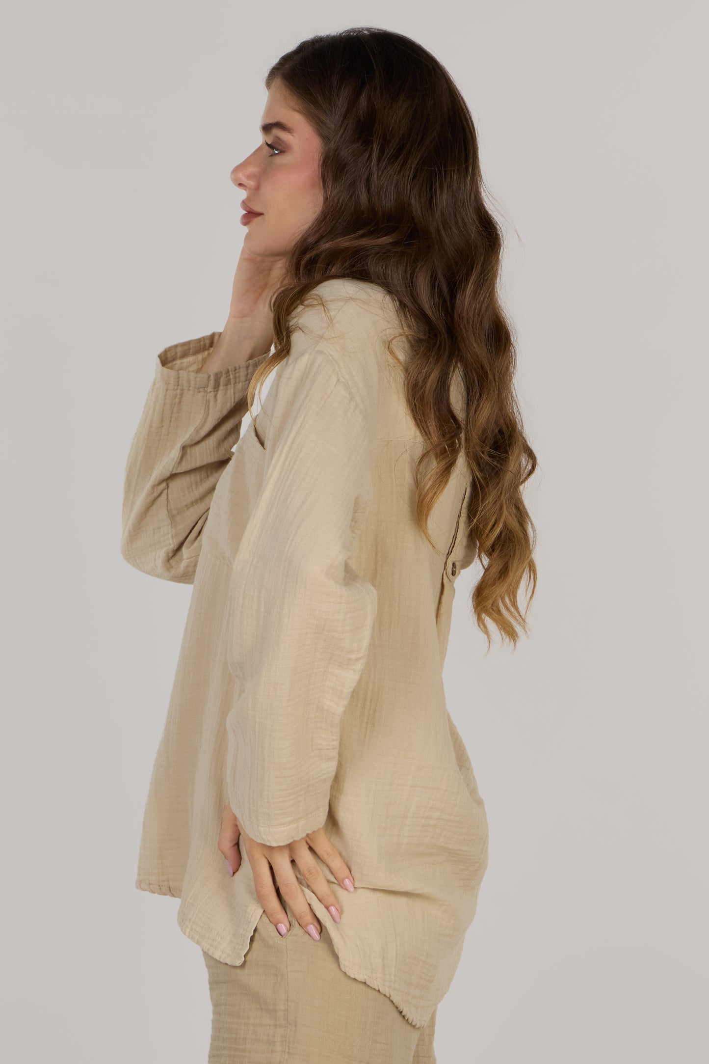 KATTY V-NECK LONG SLEEVE TOP